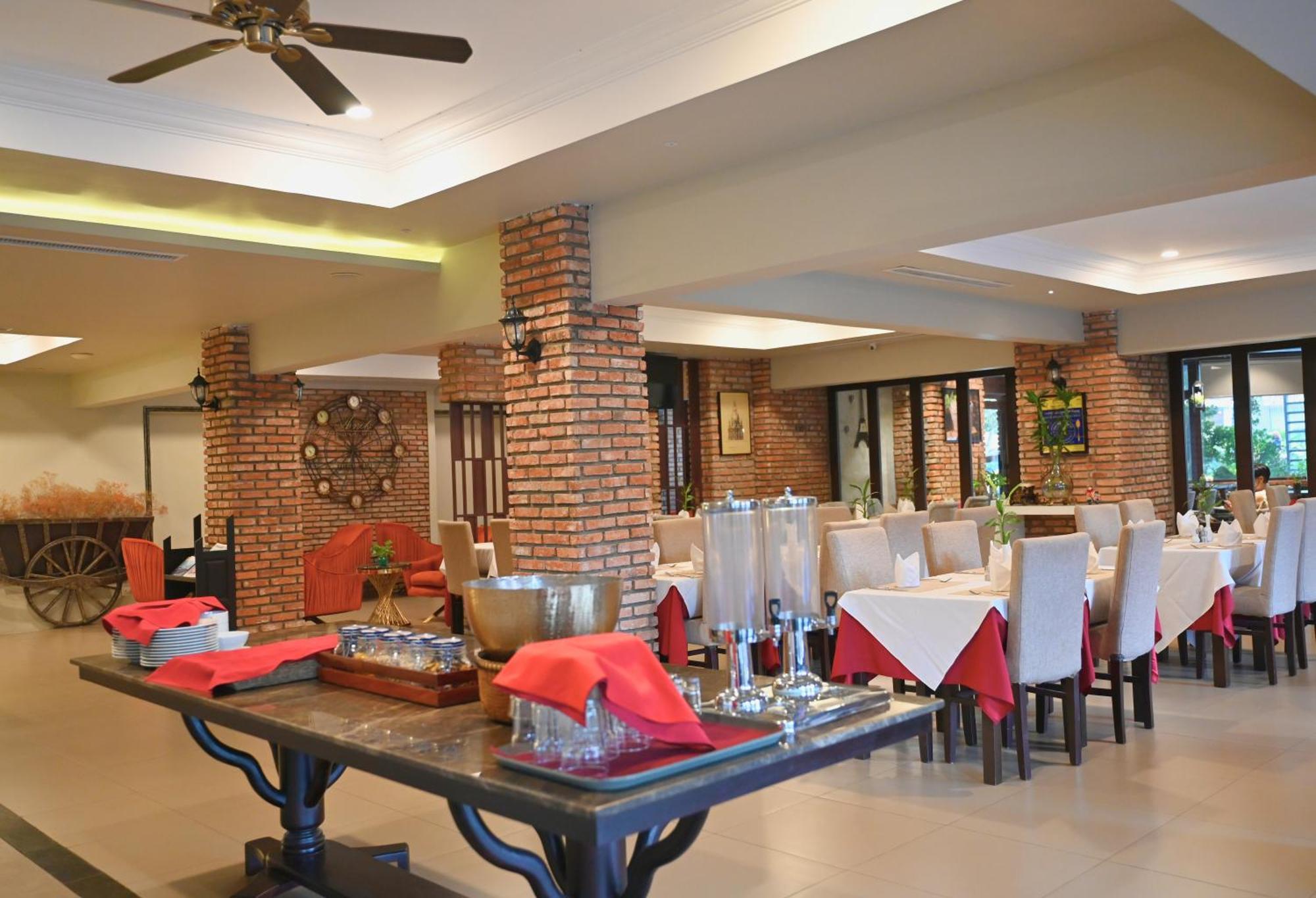 Anik Boutique Hotel&Spa on Norodom Blvd Phnom Penh Extérieur photo